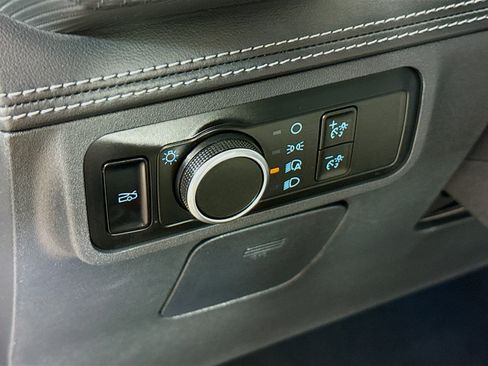 Used 2024 Ford Mustang Premium RWD image 9