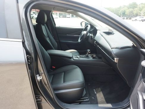Used 2023 MAZDA CX-30 AWD 2.5 S w/ Select Package image 16
