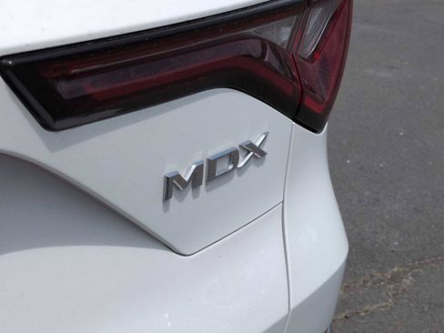 Used 2025 Acura MDX SH-AWD w/ Advance Package image 13