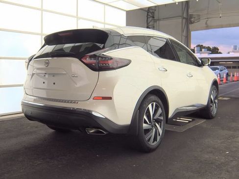 Certified 2023 Nissan Murano SL FWD image 3