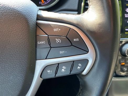 Used 2021 Jeep Grand Cherokee Limited w/ Quick Order Package 28K 80th AWD/4WD image 19