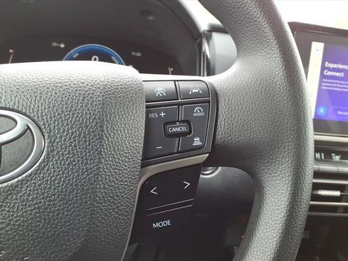 Certified 2025 Toyota Camry LE image 20