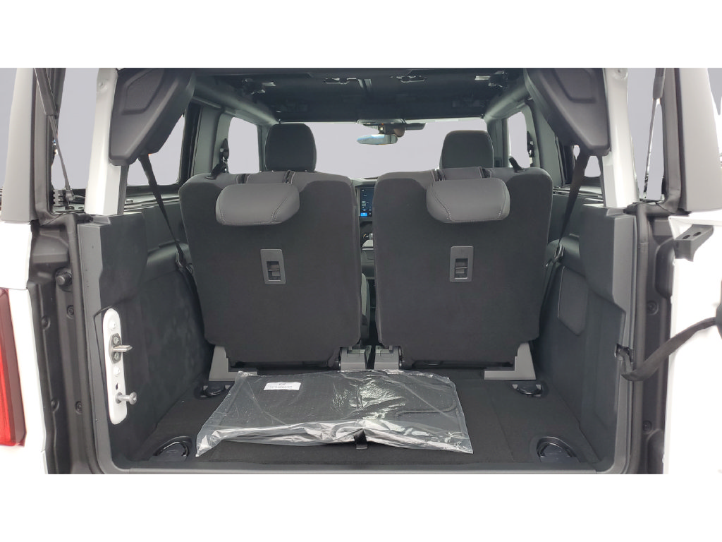 Used 2025 Ford Bronco 2-Door AWD/4WD image 32