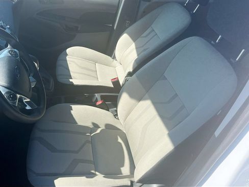 Used 2023 Ford Transit Connect XL FWD image 18