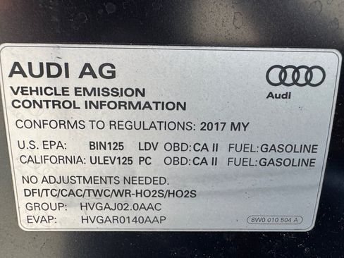 Used 2017 Audi A4 2.0T Premium FWD image 23
