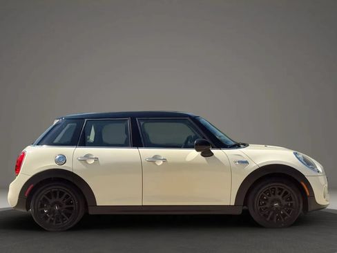 Used 2016 MINI Cooper S FWD image 2