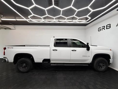 Used 2022 Chevrolet Silverado 2500 W/T w/ WT Safety Package AWD/4WD image 8