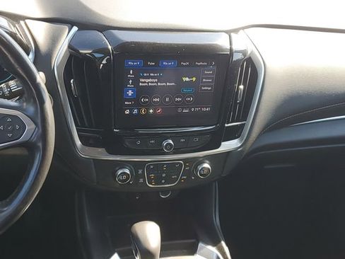 Certified 2021 Chevrolet Traverse LT AWD/4WD image 16