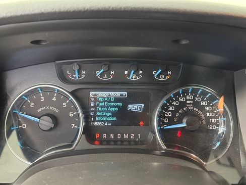 Used 2012 Ford F150 XLT w/ XLT Chrome Pkg image 15