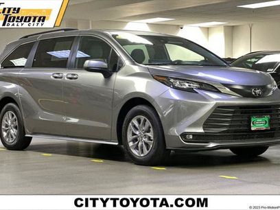 Certified 2026 Toyota Sienna XLE