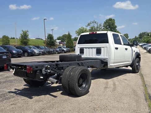 New 2026 RAM 5500 Tradesman AWD/4WD image 3