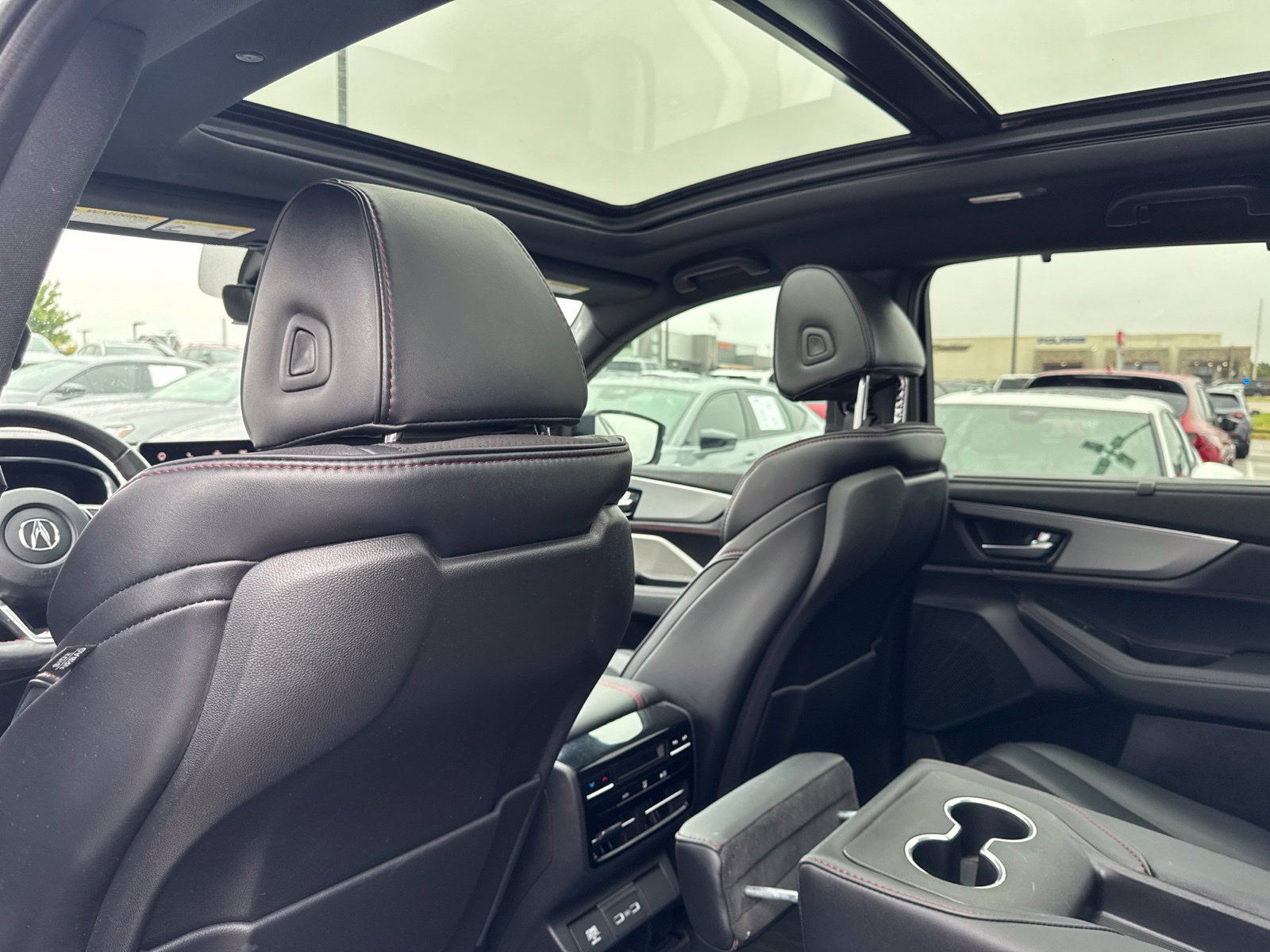 Used 2022 Acura MDX A-Spec AWD/4WD image 16