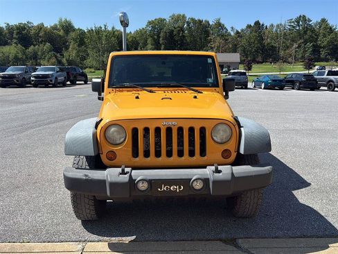 Used 2012 Jeep Wrangler Sport AWD/4WD image 2