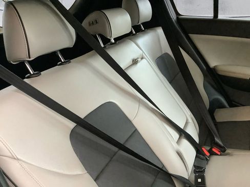 Used 2019 Kia Sportage EX w/ EX Sport Appearance Package AWD/4WD image 16