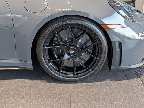 New 2026 Porsche 911 GT3 image 13