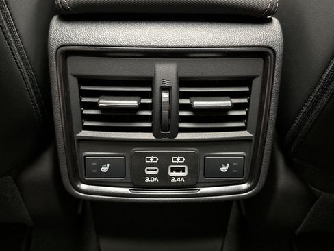 Used 2026 Subaru Forester Touring AWD/4WD image 22