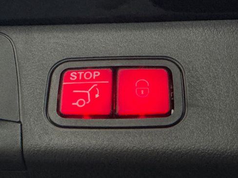Certified 2025 Mercedes-Benz EQB 250+ image 16