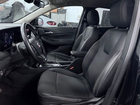 Used 2024 Buick Encore GX Preferred FWD image 15