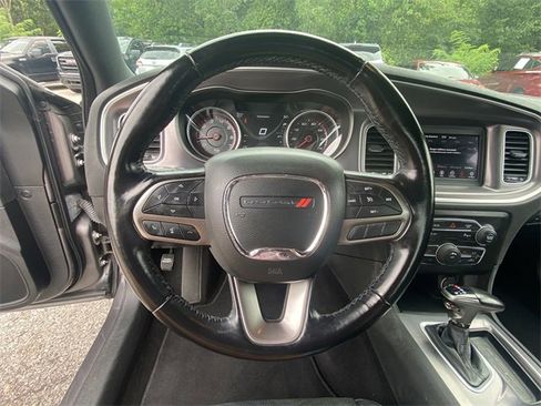 Used 2021 Dodge Charger SXT w/ Leather Interior Group image 22
