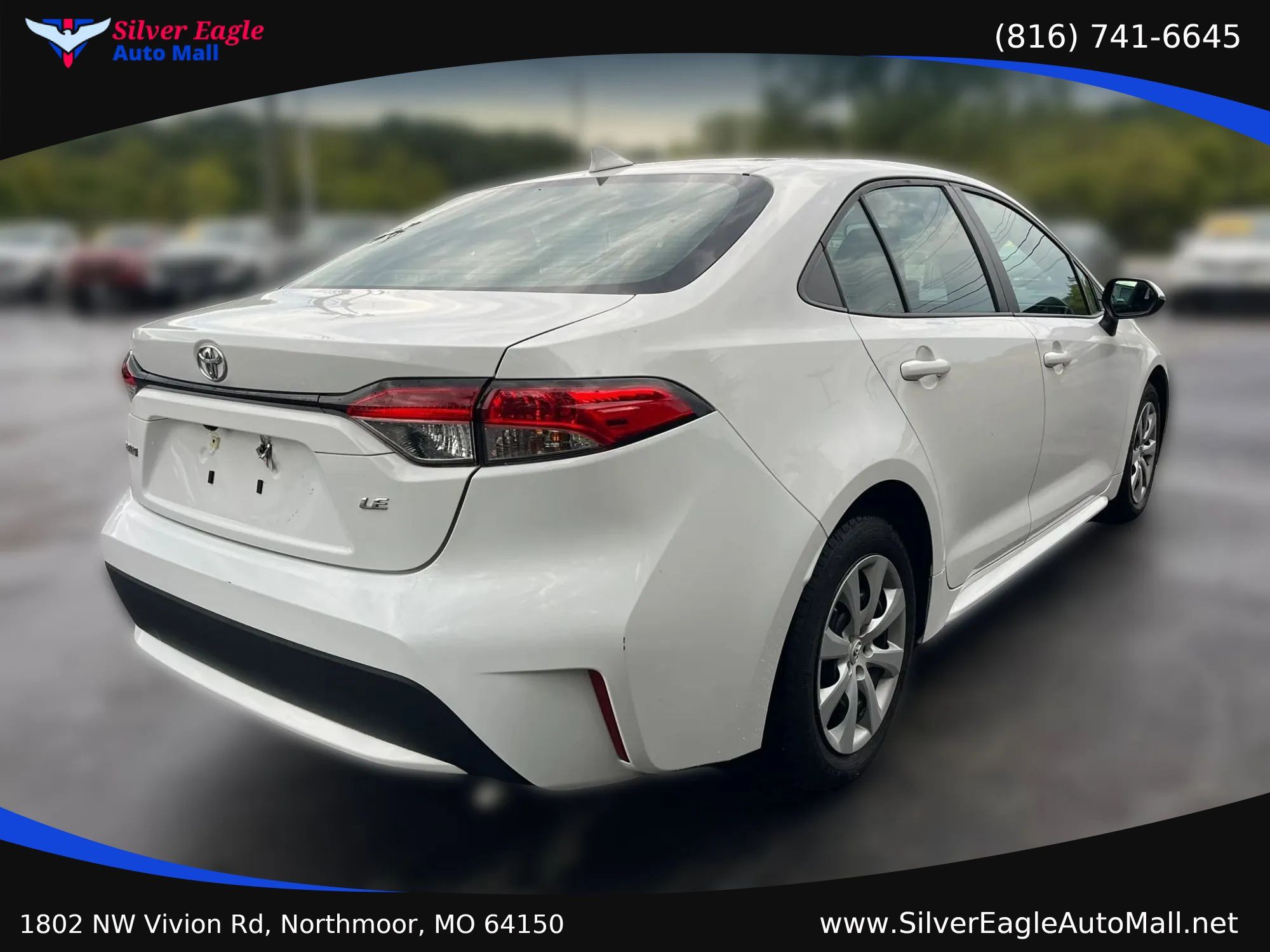 Used 2022 Toyota Corolla LE FWD image 4