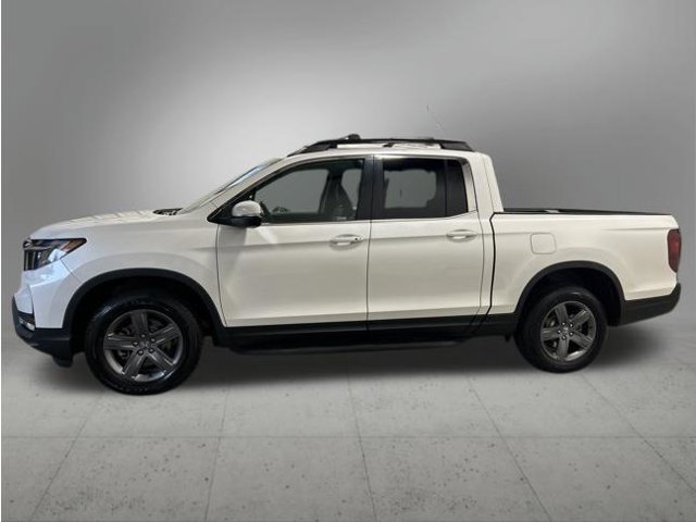 Certified 2023 Honda Ridgeline RTL image 3