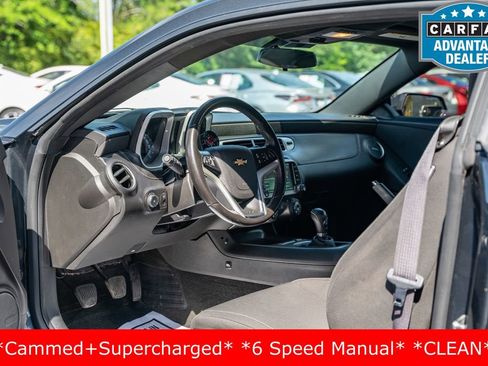 Used 2015 Chevrolet Camaro SS RWD image 17