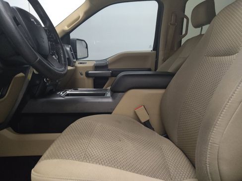 Used 2016 Ford F150 XLT w/ Equipment Group 301A Mid RWD image 17