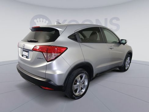Used 2016 Honda HR-V EX image 7
