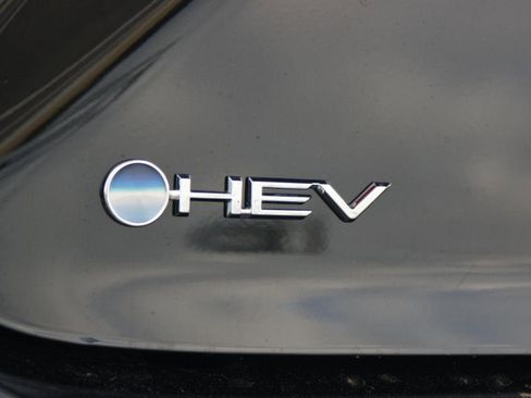 Used 2026 Toyota Camry Hybrid image 17