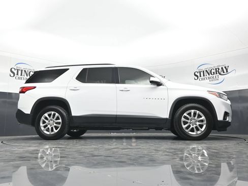 Used 2020 Chevrolet Traverse LT FWD image 35