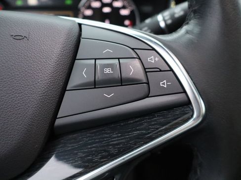 Used 2021 Cadillac XT5 Premium Luxury image 20