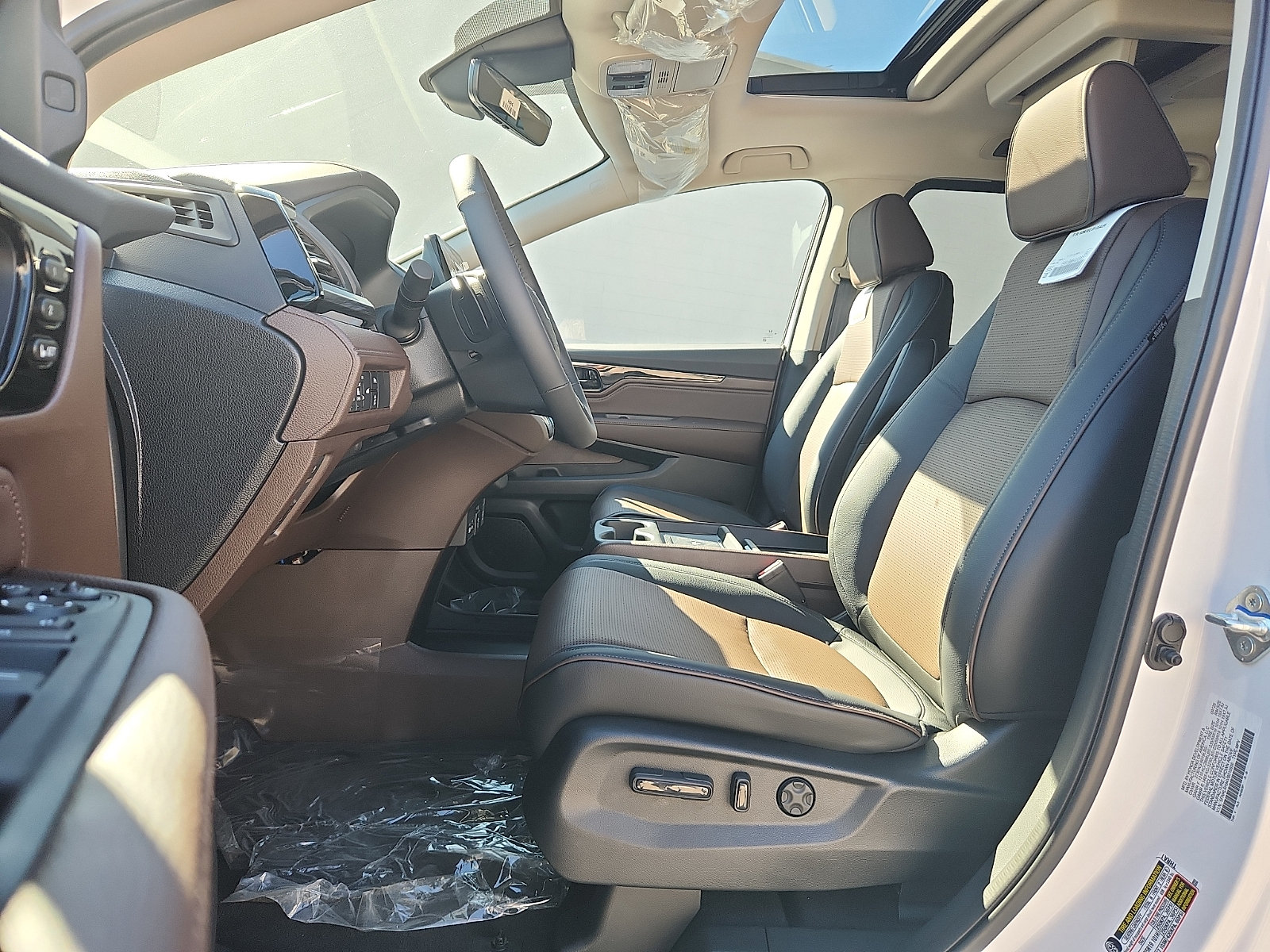 New 2027 Honda Odyssey Elite image 10