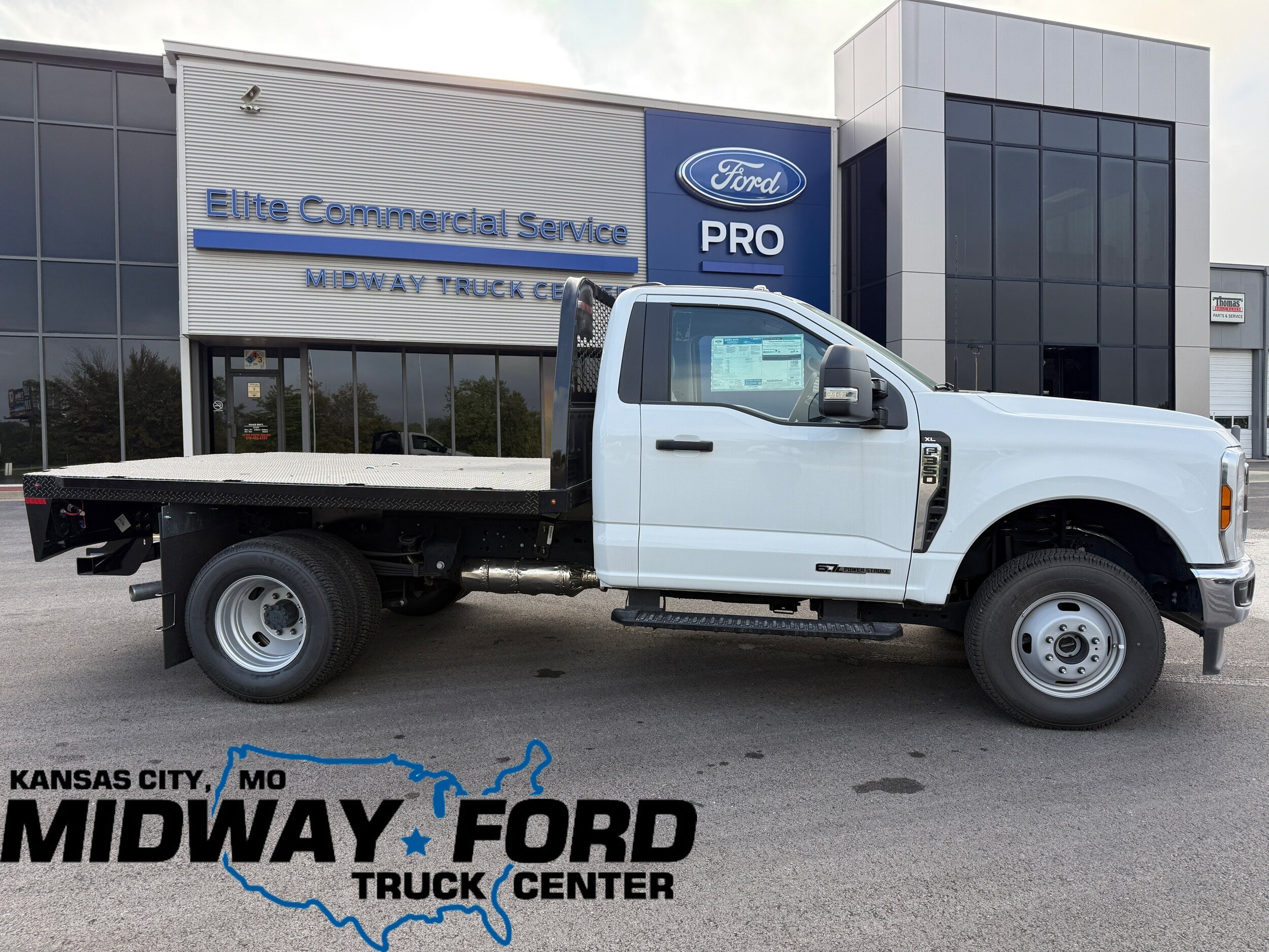 New 2025 Ford F350 XL w/ XL Chrome Package AWD/4WD image 1