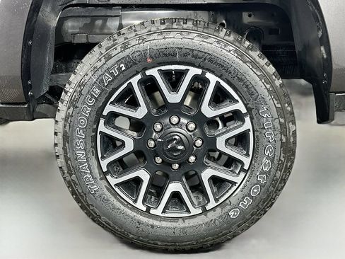 New 2026 RAM 2500 Limited AWD/4WD image 18