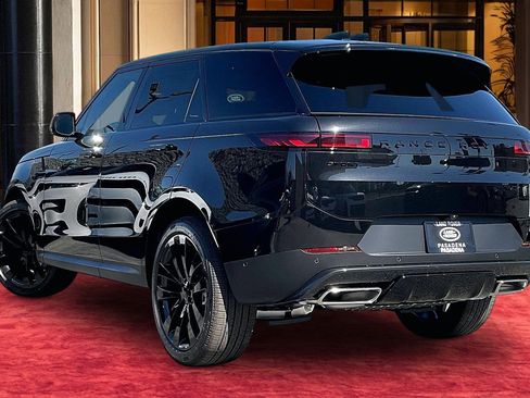 New 2026 Land Rover Range Rover Sport SE AWD/4WD image 3