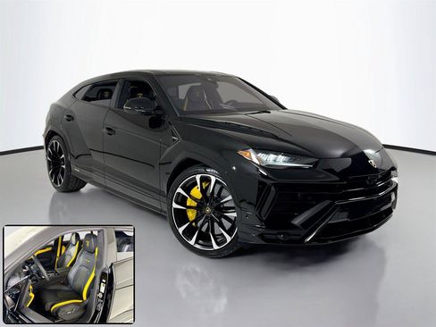 Used 2024 Lamborghini Urus S AWD/4WD image 2