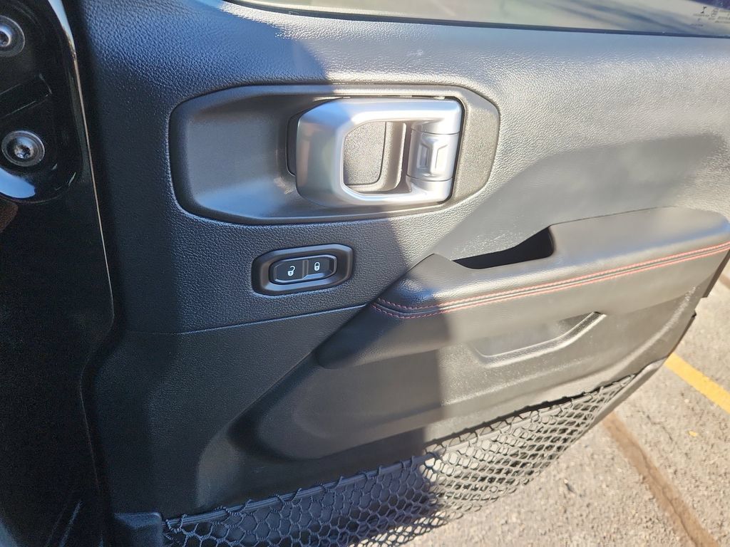 Used 2024 Jeep Wrangler High Altitude AWD/4WD image 14