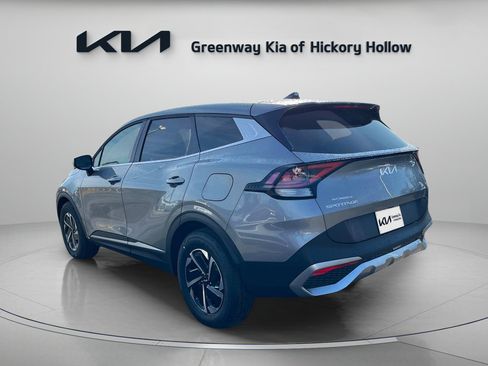 New 2025 Kia Sportage LX image 5
