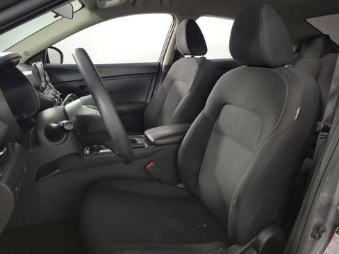 Used 2024 Nissan Sentra S FWD image 15