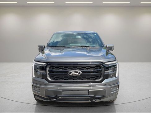 Used 2025 Ford F150 Lariat w/ Equipment Group 502A High AWD/4WD image 9