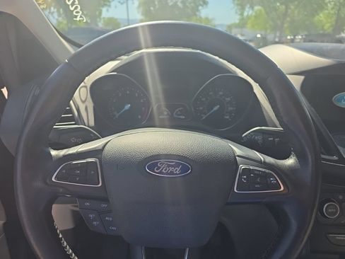 Used 2019 Ford Escape SEL FWD image 14