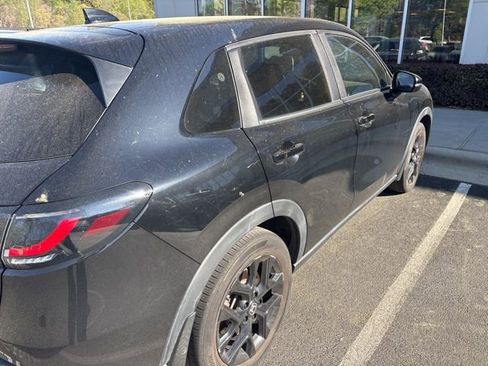 Used 2024 Honda HR-V Sport image 8