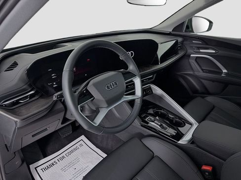 Certified 2025 Audi Q5 Premium Plus w/ Premium Plus image 9