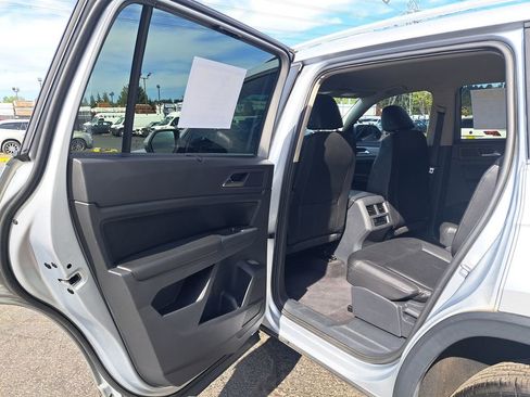 Used 2018 Volkswagen Atlas SE AWD/4WD image 12