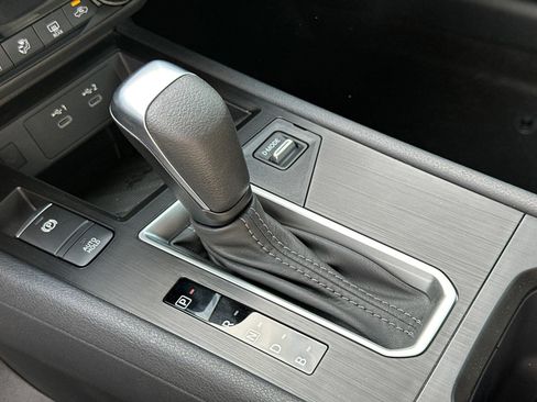 New 2026 Nissan Kicks SV FWD image 26