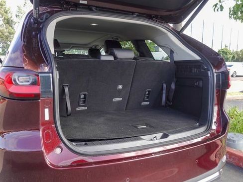 Certified 2024 MAZDA CX-90 Plug-In Hybrid w/ Premium Pkg AWD/4WD image 27