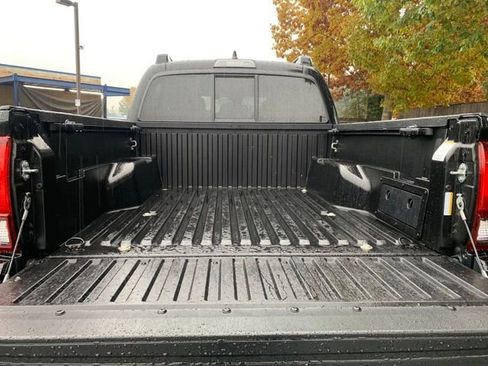 Used 2023 Toyota Tacoma SR image 5