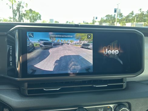 New 2026 Jeep Gladiator Sport image 27