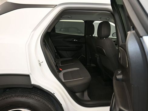Certified 2025 Chevrolet TrailBlazer LT FWD image 26