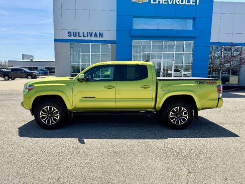 Used 2023 Toyota Tacoma TRD Sport image 1